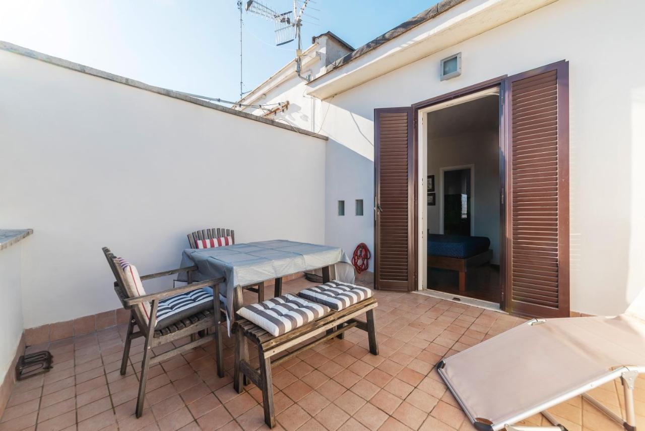 Bright With Views Of San Pietro * Roma