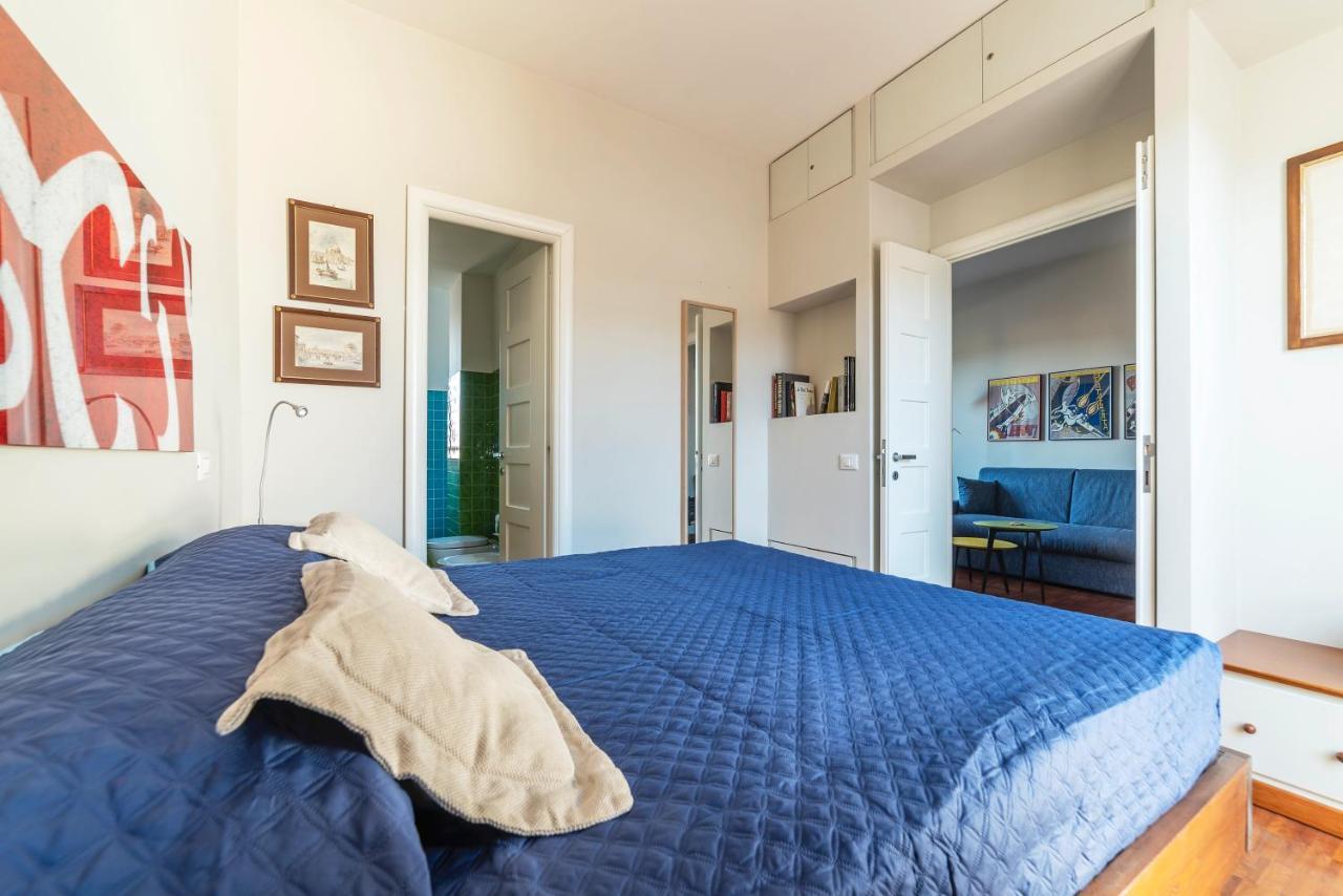 Bright With Views Of San Pietro Rome